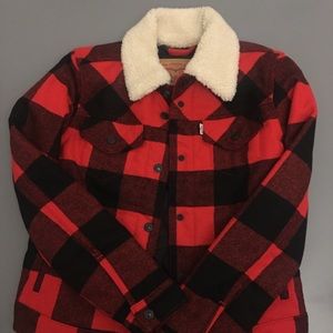 Levi plaid jacket with Sherpa trim - NWOT